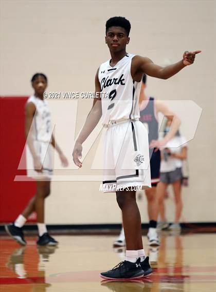 Thumbnail 3 in Clark vs. Westlake (UIL 6A Regional Finals) photogallery.