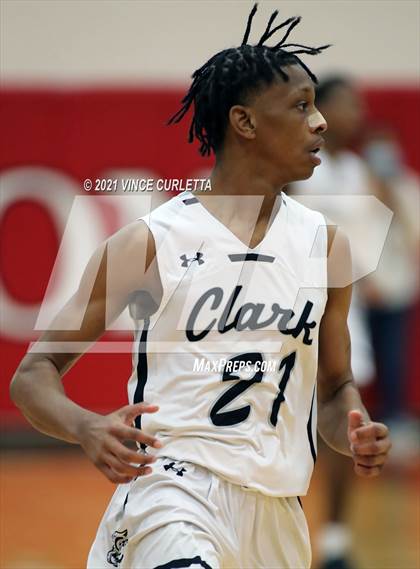 Thumbnail 3 in Clark vs. Westlake (UIL 6A Regional Finals) photogallery.