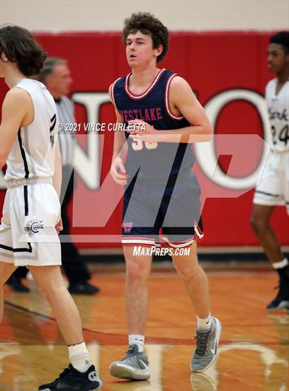 Thumbnail 3 in Clark vs. Westlake (UIL 6A Regional Finals) photogallery.