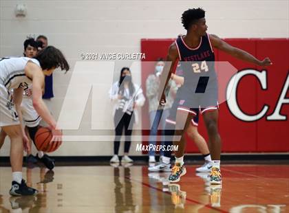 Thumbnail 1 in Clark vs. Westlake (UIL 6A Regional Finals) photogallery.