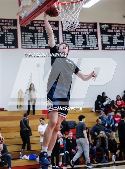 Thumbnail 1 in  Loyola @ Harvard-Westlake photogallery.