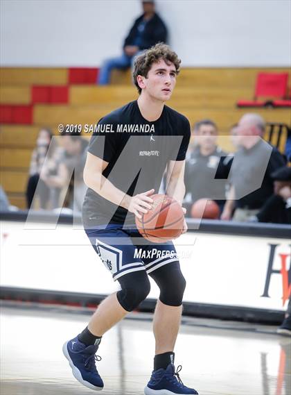Thumbnail 2 in  Loyola @ Harvard-Westlake photogallery.