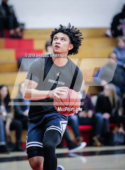 Thumbnail 3 in  Loyola @ Harvard-Westlake photogallery.