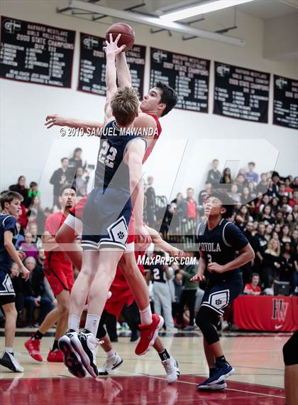 Thumbnail 1 in  Loyola @ Harvard-Westlake photogallery.