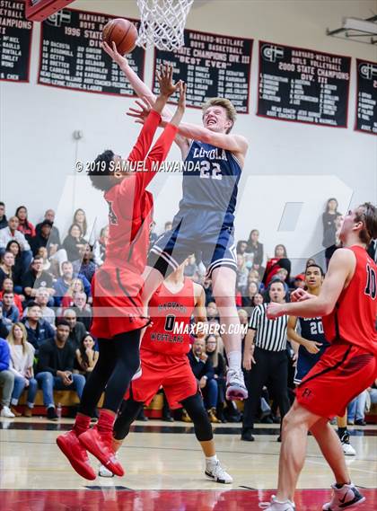 Thumbnail 2 in  Loyola @ Harvard-Westlake photogallery.