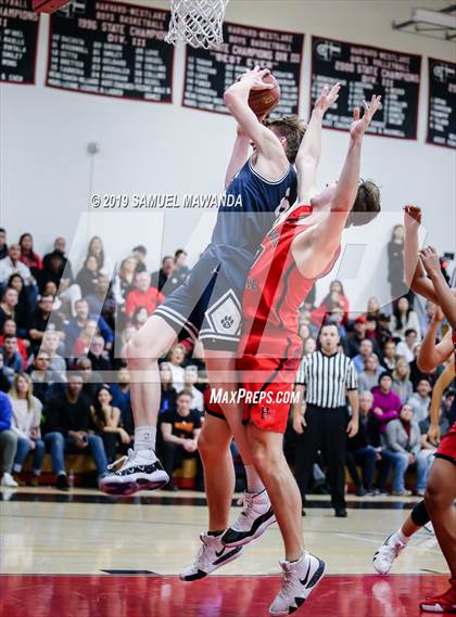 Thumbnail 1 in  Loyola @ Harvard-Westlake photogallery.