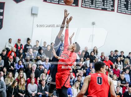 Thumbnail 2 in  Loyola @ Harvard-Westlake photogallery.
