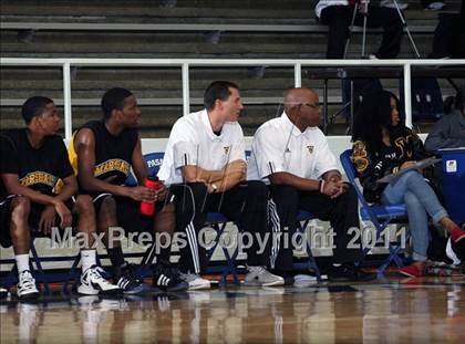 Thumbnail 3 in Fort Bend Marshall vs. Judson (McDonald's Texas Invitational) photogallery.