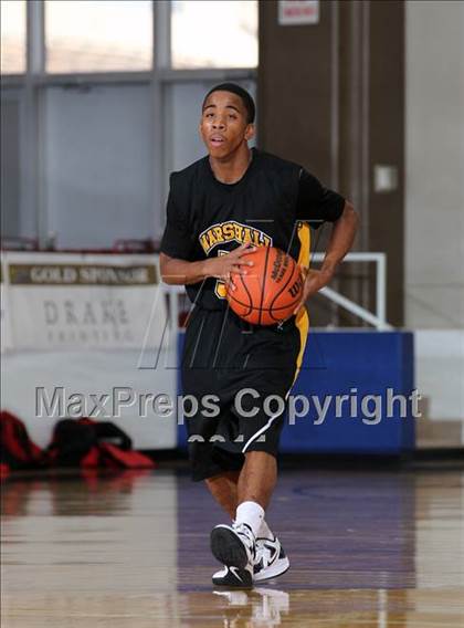 Thumbnail 1 in Fort Bend Marshall vs. Judson (McDonald's Texas Invitational) photogallery.