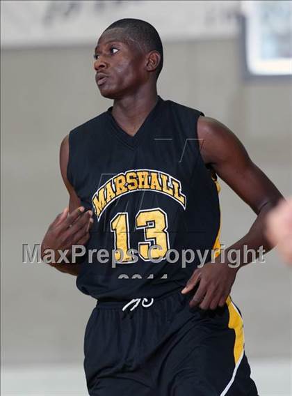 Thumbnail 2 in Fort Bend Marshall vs. Judson (McDonald's Texas Invitational) photogallery.