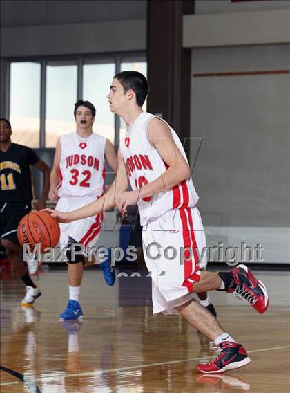 Thumbnail 1 in Fort Bend Marshall vs. Judson (McDonald's Texas Invitational) photogallery.