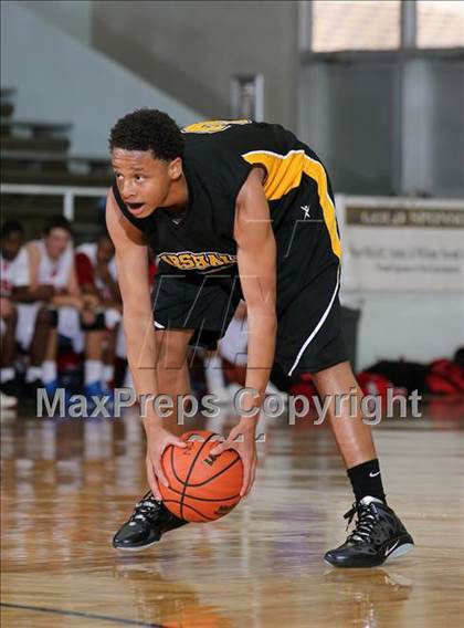 Thumbnail 3 in Fort Bend Marshall vs. Judson (McDonald's Texas Invitational) photogallery.