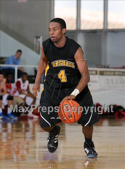 Thumbnail 2 in Fort Bend Marshall vs. Judson (McDonald's Texas Invitational) photogallery.
