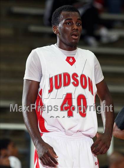 Thumbnail 2 in Fort Bend Marshall vs. Judson (McDonald's Texas Invitational) photogallery.