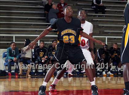 Thumbnail 1 in Fort Bend Marshall vs. Judson (McDonald's Texas Invitational) photogallery.