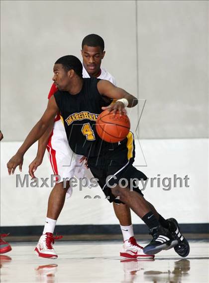 Thumbnail 1 in Fort Bend Marshall vs. Judson (McDonald's Texas Invitational) photogallery.