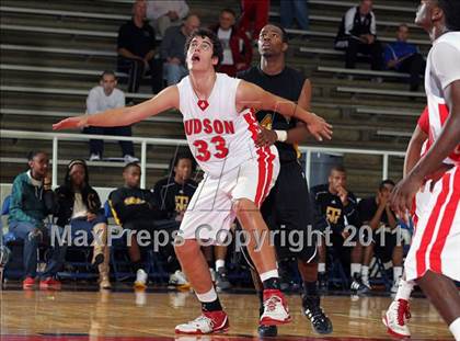 Thumbnail 2 in Fort Bend Marshall vs. Judson (McDonald's Texas Invitational) photogallery.