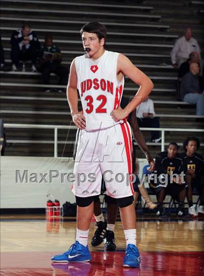 Thumbnail 2 in Fort Bend Marshall vs. Judson (McDonald's Texas Invitational) photogallery.