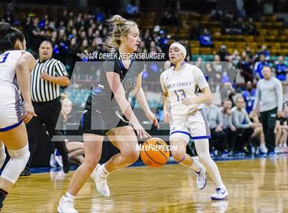 Thumbnail 2 in Resurrection Christian vs Holy Family (CHSAA 4A Semifinal) photogallery.