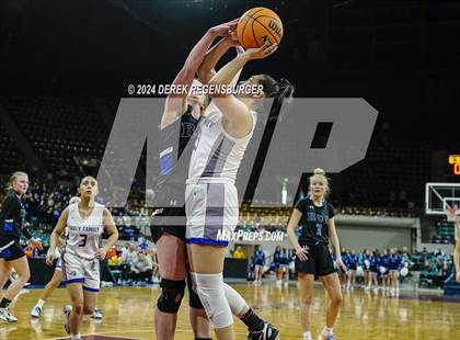 Thumbnail 1 in Resurrection Christian vs Holy Family (CHSAA 4A Semifinal) photogallery.