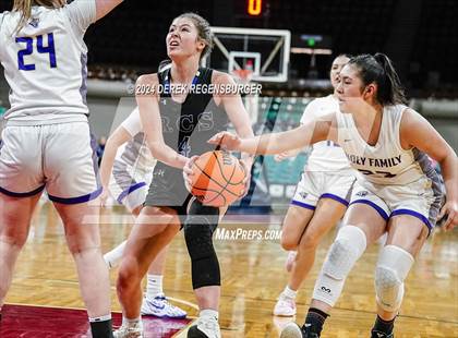 Thumbnail 1 in Resurrection Christian vs Holy Family (CHSAA 4A Semifinal) photogallery.