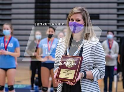 Thumbnail 2 in McMichael vs Foard (NCHSAA 2A Final) (2 of 2 - pre-game, post-game, and awards) photogallery.