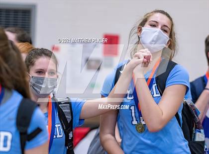 Thumbnail 2 in McMichael vs Foard (NCHSAA 2A Final) (2 of 2 - pre-game, post-game, and awards) photogallery.