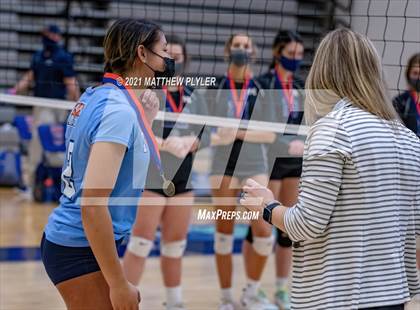 Thumbnail 3 in McMichael vs Foard (NCHSAA 2A Final) (2 of 2 - pre-game, post-game, and awards) photogallery.