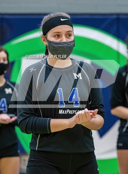 Thumbnail 1 in McMichael vs Foard (NCHSAA 2A Final) (2 of 2 - pre-game, post-game, and awards) photogallery.
