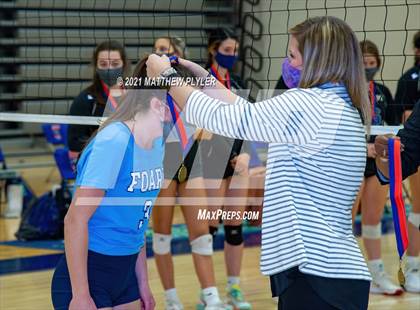 Thumbnail 3 in McMichael vs Foard (NCHSAA 2A Final) (2 of 2 - pre-game, post-game, and awards) photogallery.