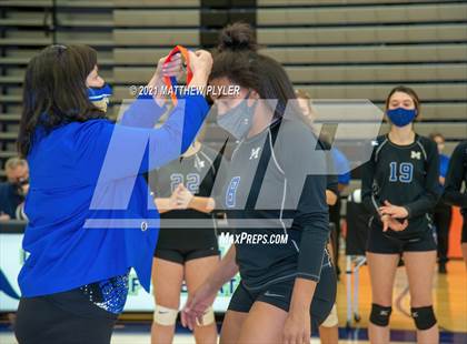 Thumbnail 1 in McMichael vs Foard (NCHSAA 2A Final) (2 of 2 - pre-game, post-game, and awards) photogallery.