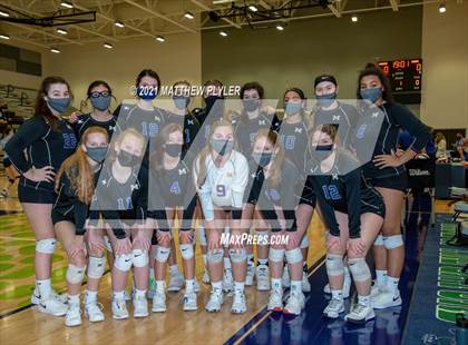 Thumbnail 3 in McMichael vs Foard (NCHSAA 2A Final) (2 of 2 - pre-game, post-game, and awards) photogallery.
