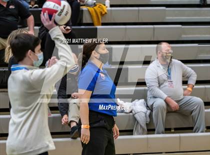 Thumbnail 3 in McMichael vs Foard (NCHSAA 2A Final) (2 of 2 - pre-game, post-game, and awards) photogallery.