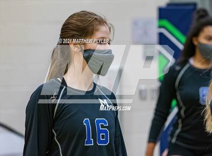 Thumbnail 1 in McMichael vs Foard (NCHSAA 2A Final) (2 of 2 - pre-game, post-game, and awards) photogallery.
