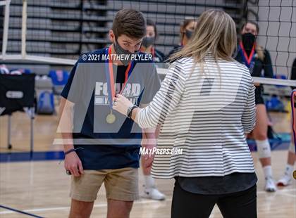 Thumbnail 3 in McMichael vs Foard (NCHSAA 2A Final) (2 of 2 - pre-game, post-game, and awards) photogallery.