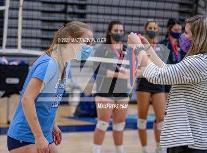 Thumbnail 1 in McMichael vs Foard (NCHSAA 2A Final) (2 of 2 - pre-game, post-game, and awards) photogallery.