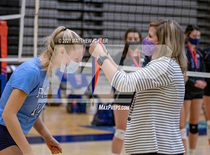 Thumbnail 2 in McMichael vs Foard (NCHSAA 2A Final) (2 of 2 - pre-game, post-game, and awards) photogallery.