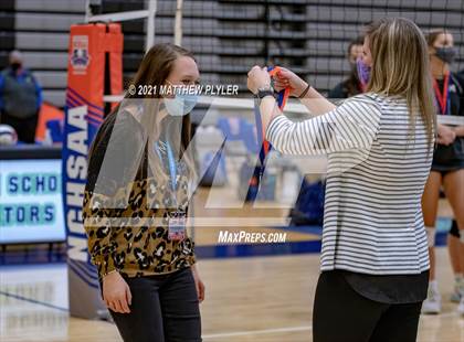 Thumbnail 3 in McMichael vs Foard (NCHSAA 2A Final) (2 of 2 - pre-game, post-game, and awards) photogallery.