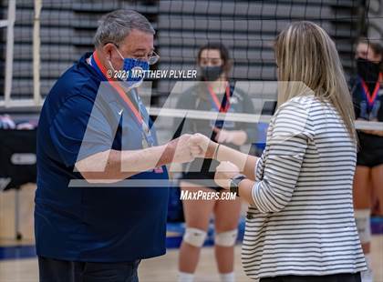 Thumbnail 2 in McMichael vs Foard (NCHSAA 2A Final) (2 of 2 - pre-game, post-game, and awards) photogallery.