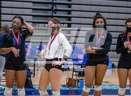 Thumbnail 3 in McMichael vs Foard (NCHSAA 2A Final) (2 of 2 - pre-game, post-game, and awards) photogallery.