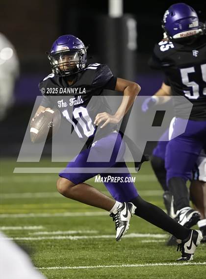 Thumbnail 3 in Stone Bridge @ Potomac Falls photogallery.