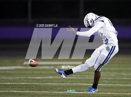 Thumbnail 1 in Stone Bridge @ Potomac Falls photogallery.