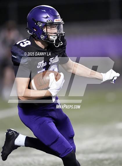 Thumbnail 2 in Stone Bridge @ Potomac Falls photogallery.