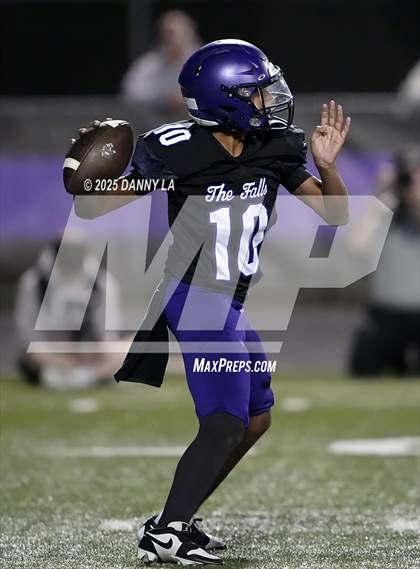 Thumbnail 1 in Stone Bridge @ Potomac Falls photogallery.