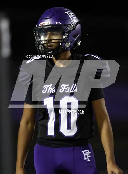 Thumbnail 1 in Stone Bridge @ Potomac Falls photogallery.