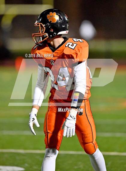 Thumbnail 2 in Westhill @ Ridgefield photogallery.