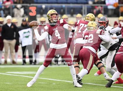 Thumbnail 1 in Central Catholic vs. Bishop Watterson (OHSAA Division 3 Final) photogallery.