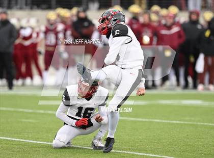 Thumbnail 3 in Central Catholic vs. Bishop Watterson (OHSAA Division 3 Final) photogallery.