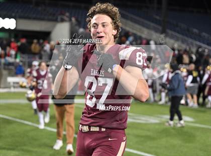 Thumbnail 3 in Central Catholic vs. Bishop Watterson (OHSAA Division 3 Final) photogallery.