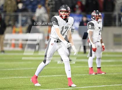 Thumbnail 2 in Central Catholic vs. Bishop Watterson (OHSAA Division 3 Final) photogallery.